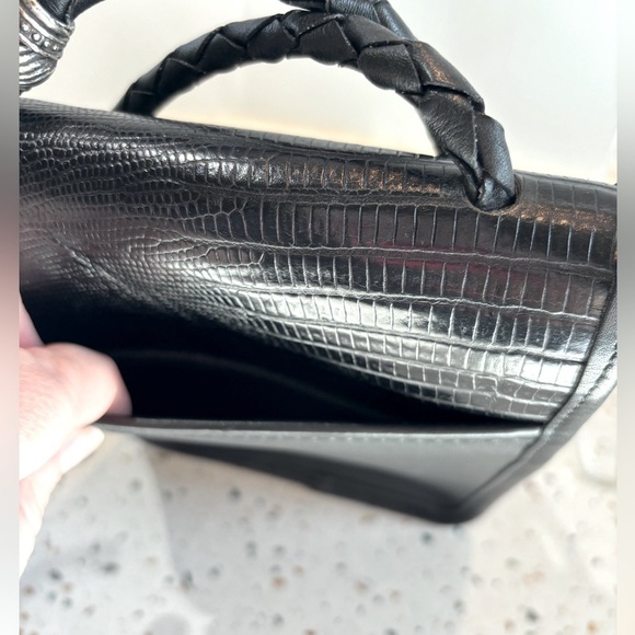 VTG‎ Brighton Leather Crossbody Bag with Horse Embellishment and Braided Strap - Picture 9 of 16